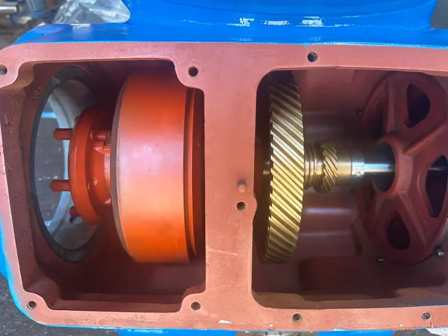 Reconditioned horizontal shaft with new bearings
